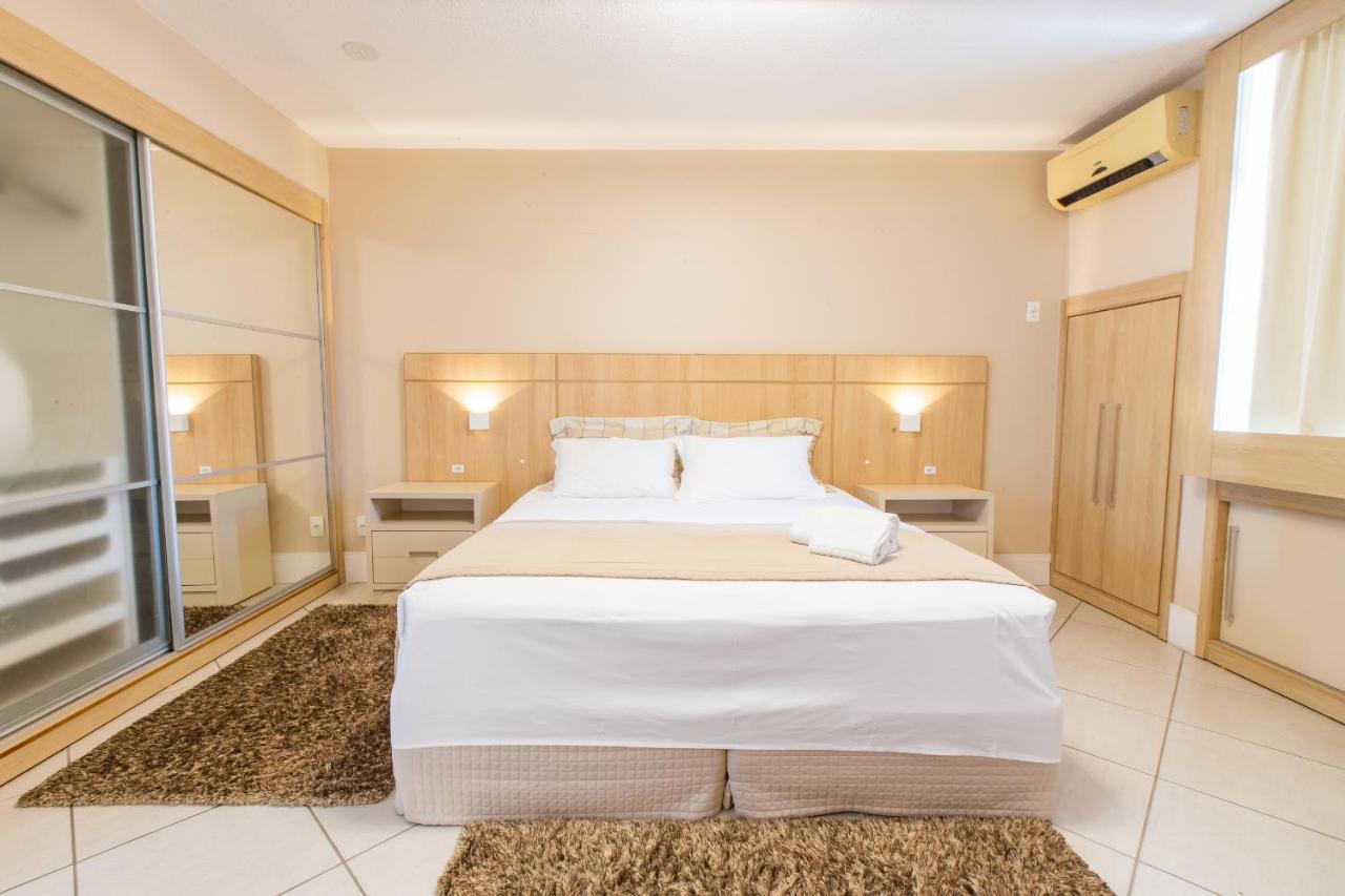 Delupo Hotel - Livin Studios Criciuma  Exteriör bild